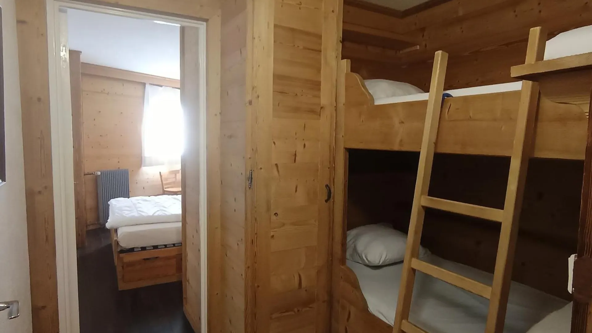 Charmant Appartement Chalet Renove, 4-6 Pers, Situe A 100M Des Pistes A Montgenevre - Fr-1-445-162 France